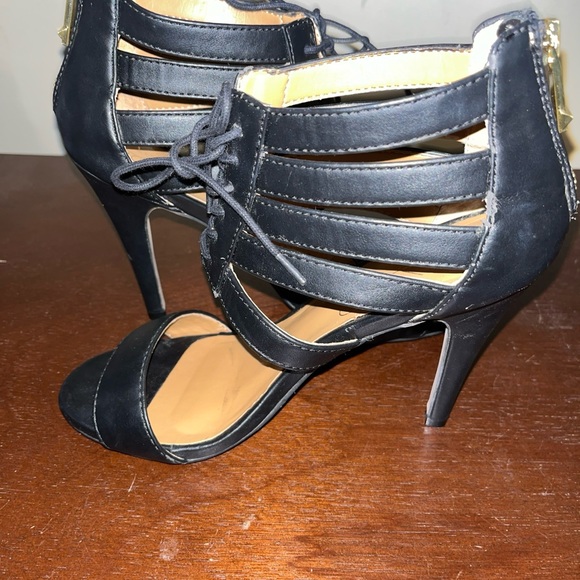 Report Signature Black Strappy Leather High Heeled Sandals Lace Up - Sz 7 - Picture 6 of 8